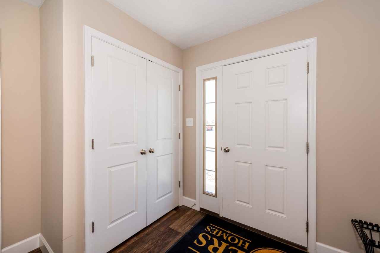 124 Katelyn Dr - Photo 2 of 9