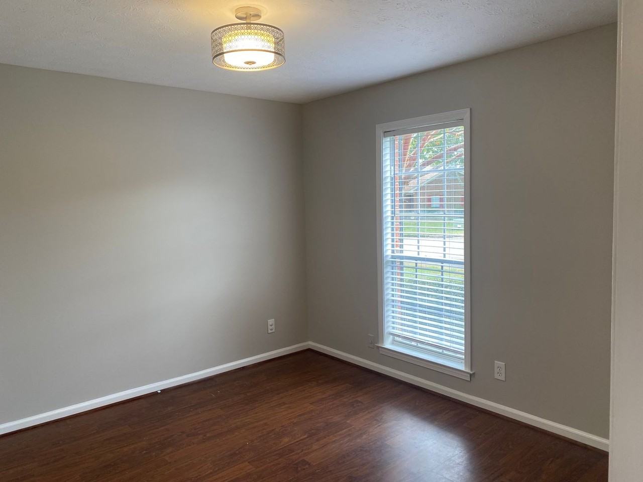 7301 Brampton Ln - Photo 2 of 37