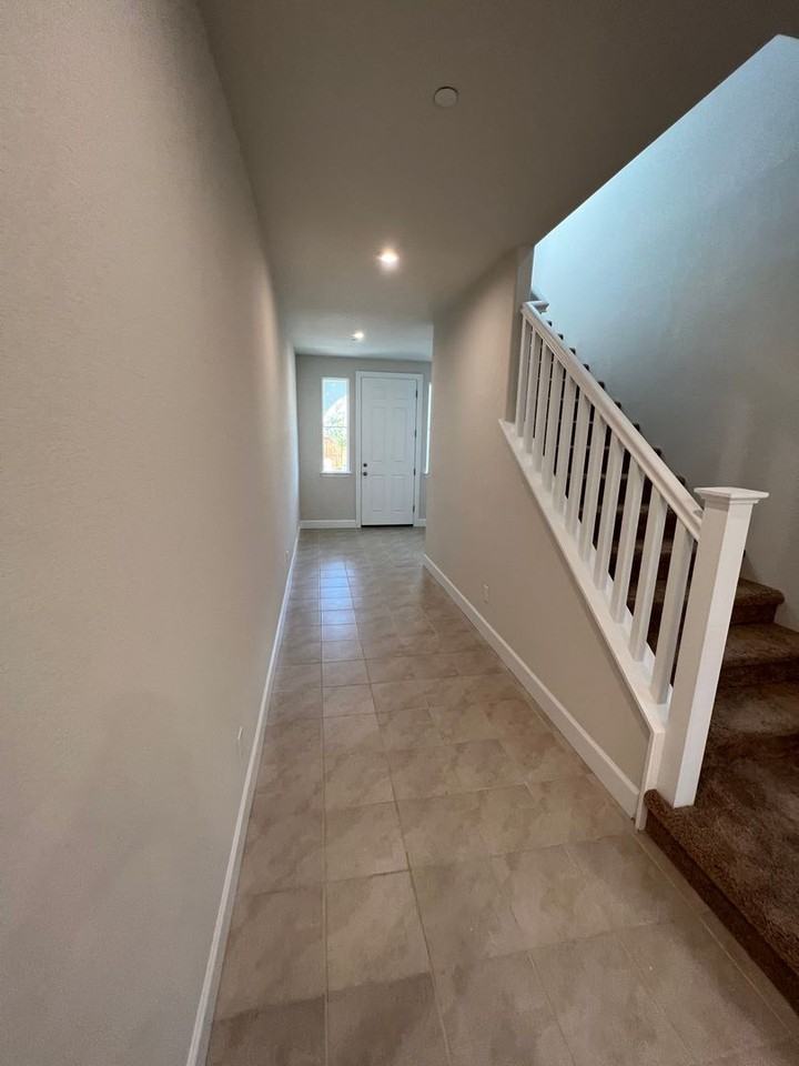 4310 White Fir Loop - Photo 3 of 24