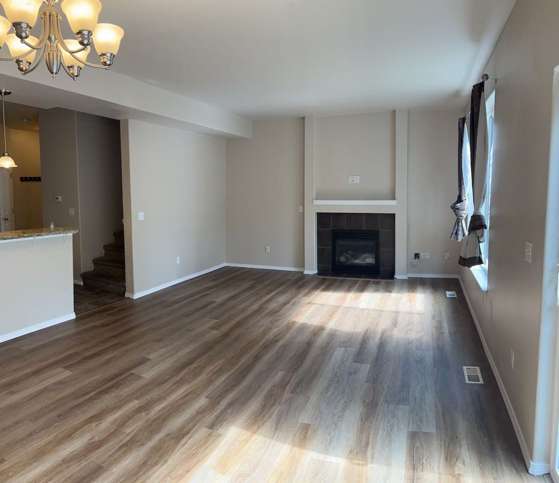 20948 Trailhead Ave - Photo 3 of 21