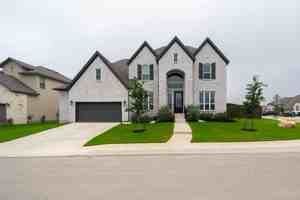 featured image of 1729 Crystal Bridges