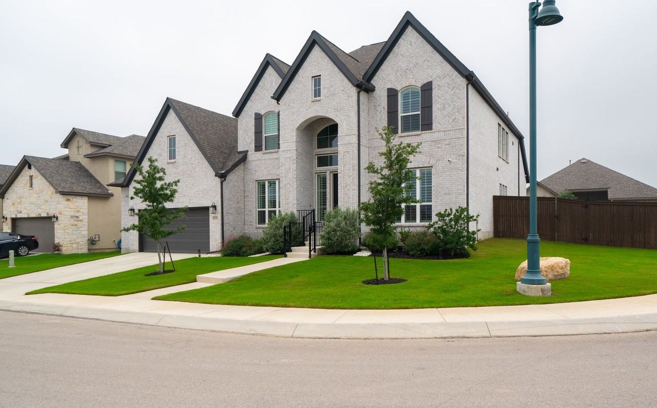 1729 Crystal Bridges - Photo 2 of 36