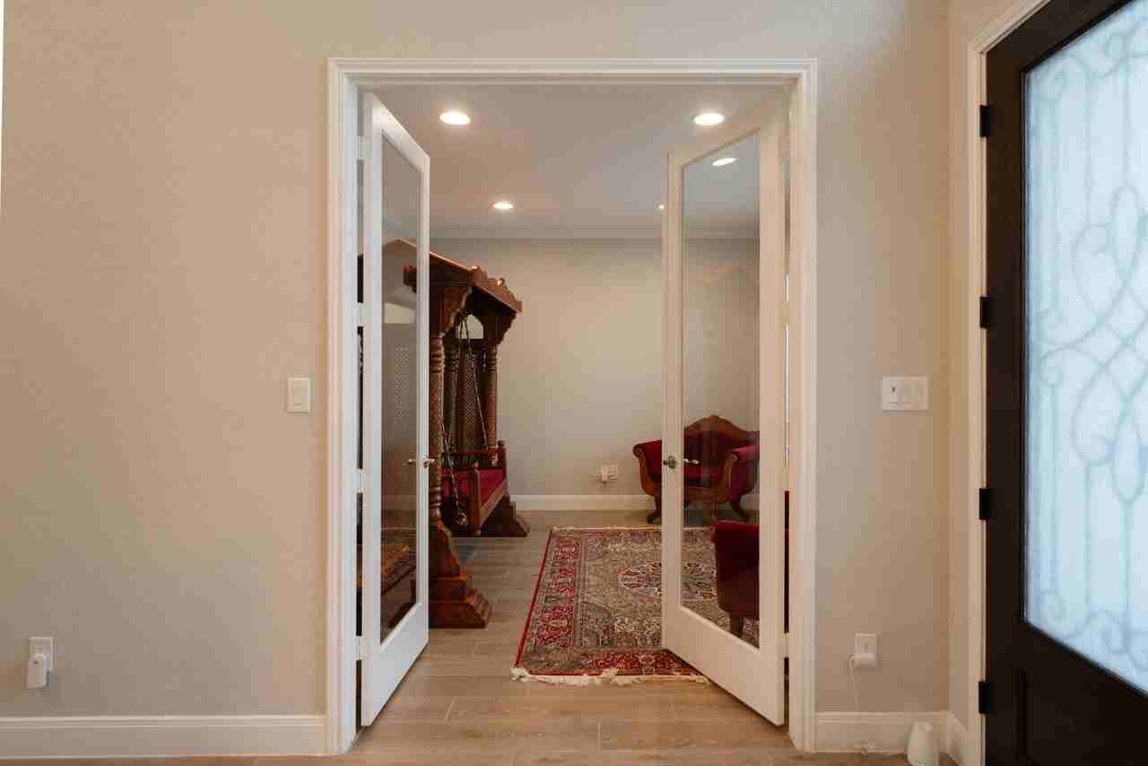 1729 Crystal Bridges - Photo 4 of 36