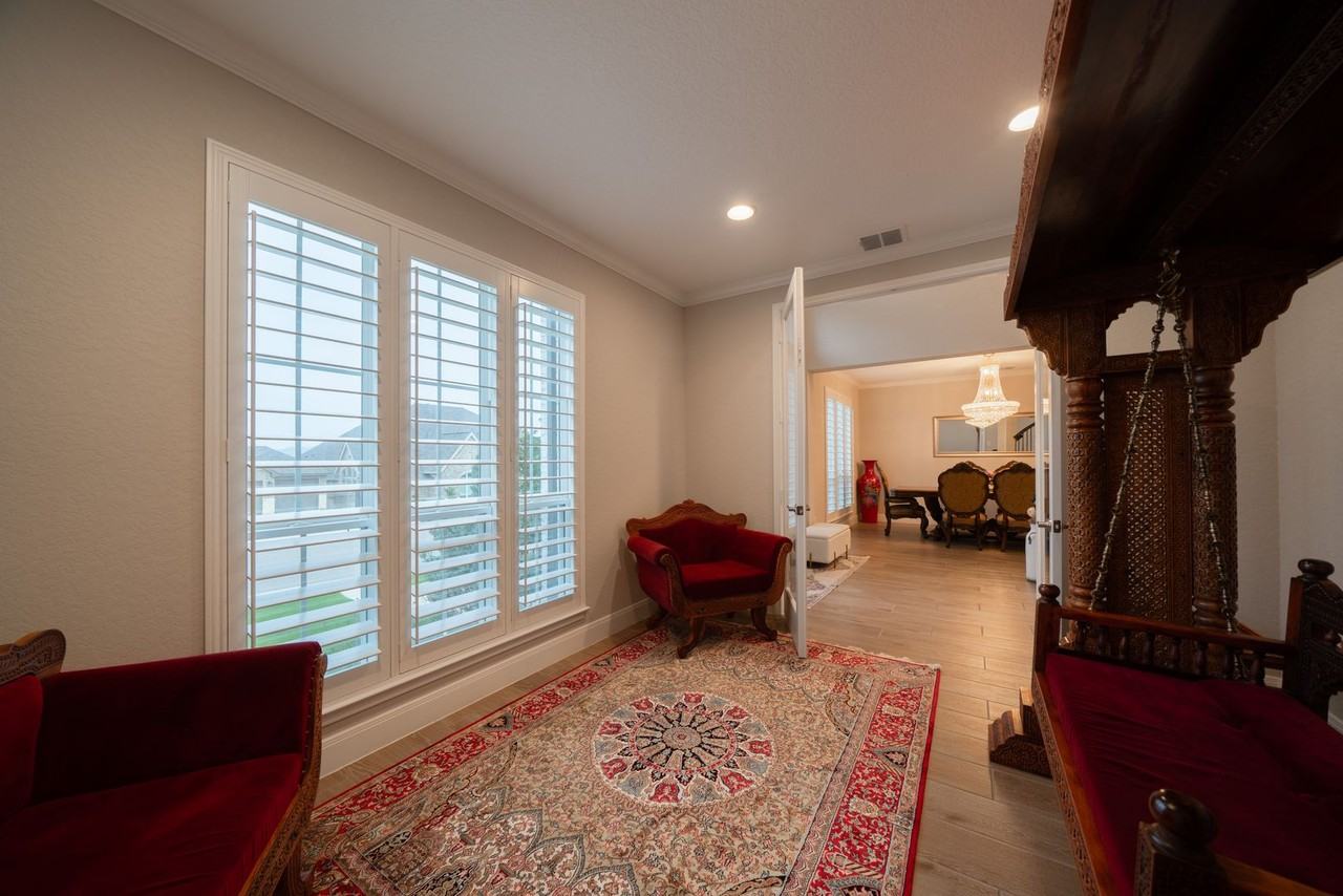 1729 Crystal Bridges - Photo 5 of 36