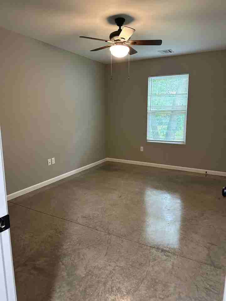 206-208 N Wall Duplex - Photo 6 of 8