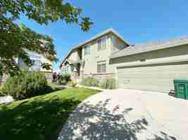 featured image of 22351 E Plymouth Cir