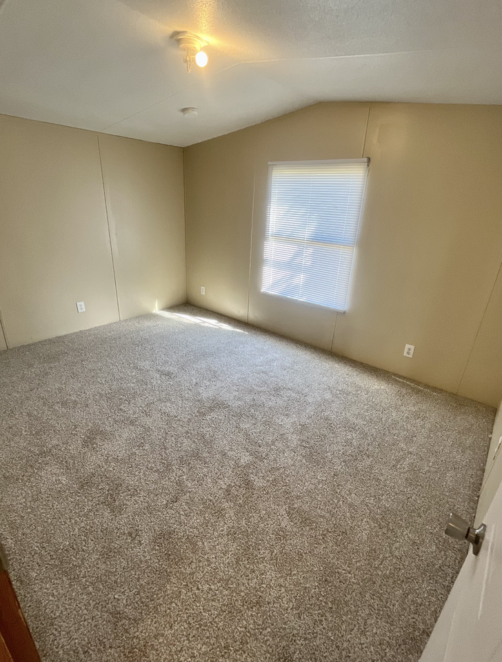 131 Annie Mae Dr - Photo 4 of 10
