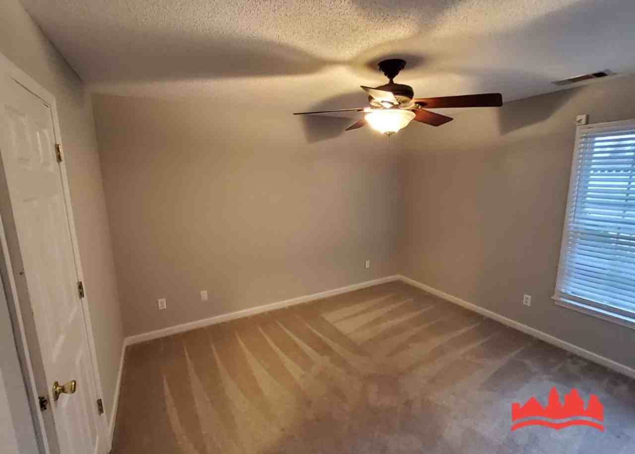 3029 Milkyway Dr - Photo 2 of 19