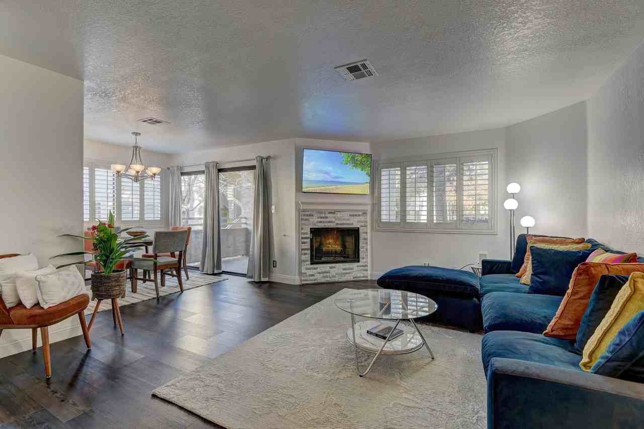 5020 South Rainbow Boulevard #105 - Photo 6 of 25