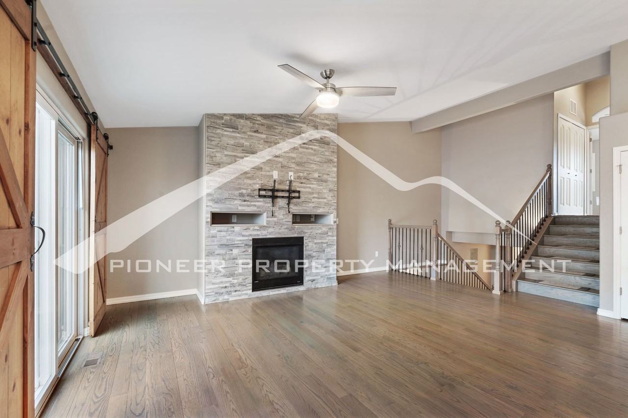 4349 High Mountain Pt - Photo 5 of 26