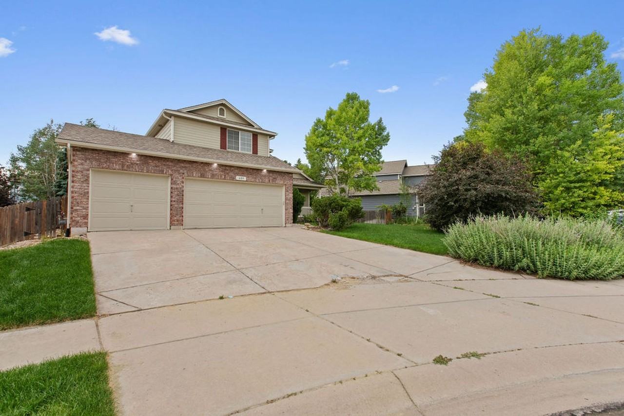 609 Prichett Ct - Photo 2 of 35