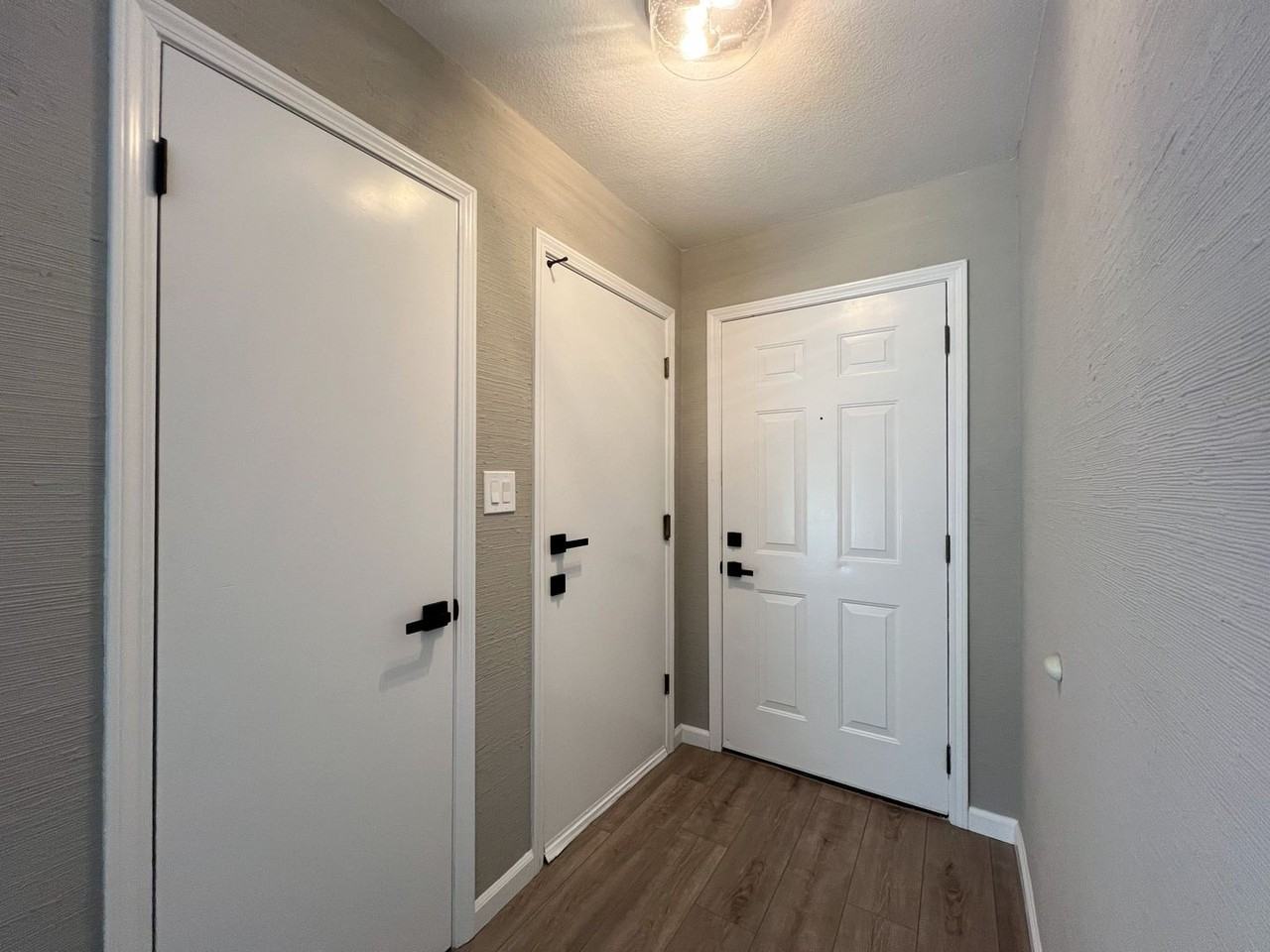 7489 Maple Tree Way - Photo 5 of 37