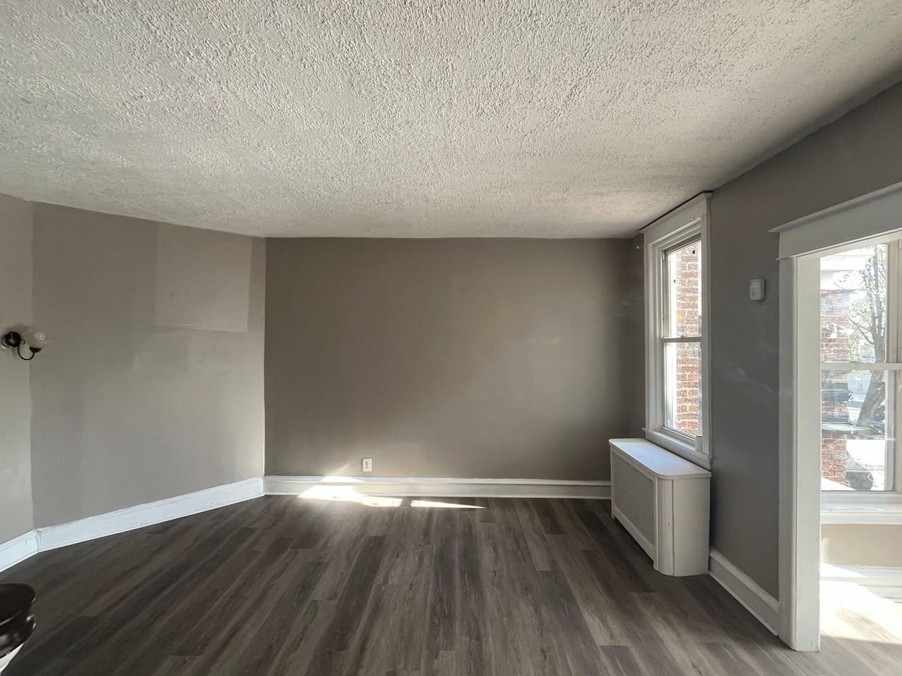 3523 Ryan Ave - Photo 3 of 23