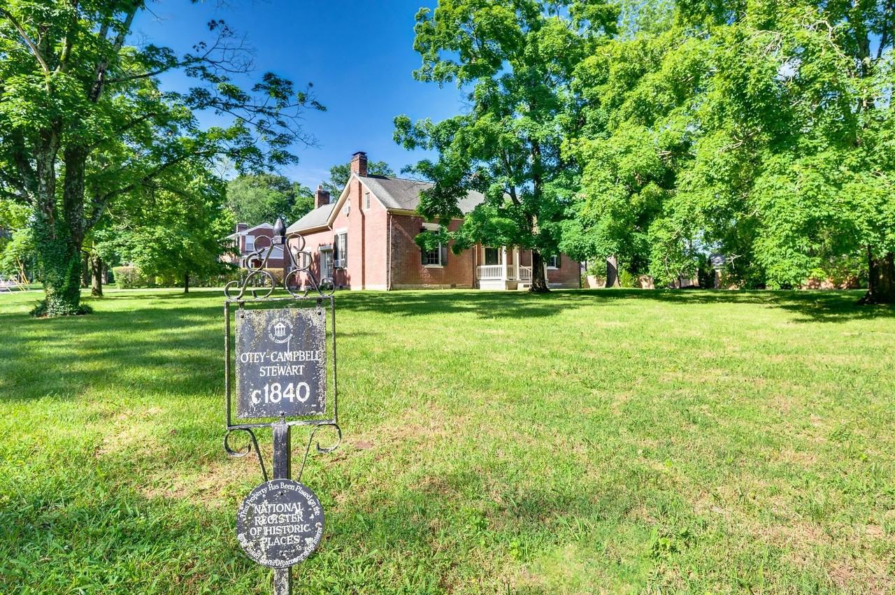 501 S Margin St - Photo 2 of 50