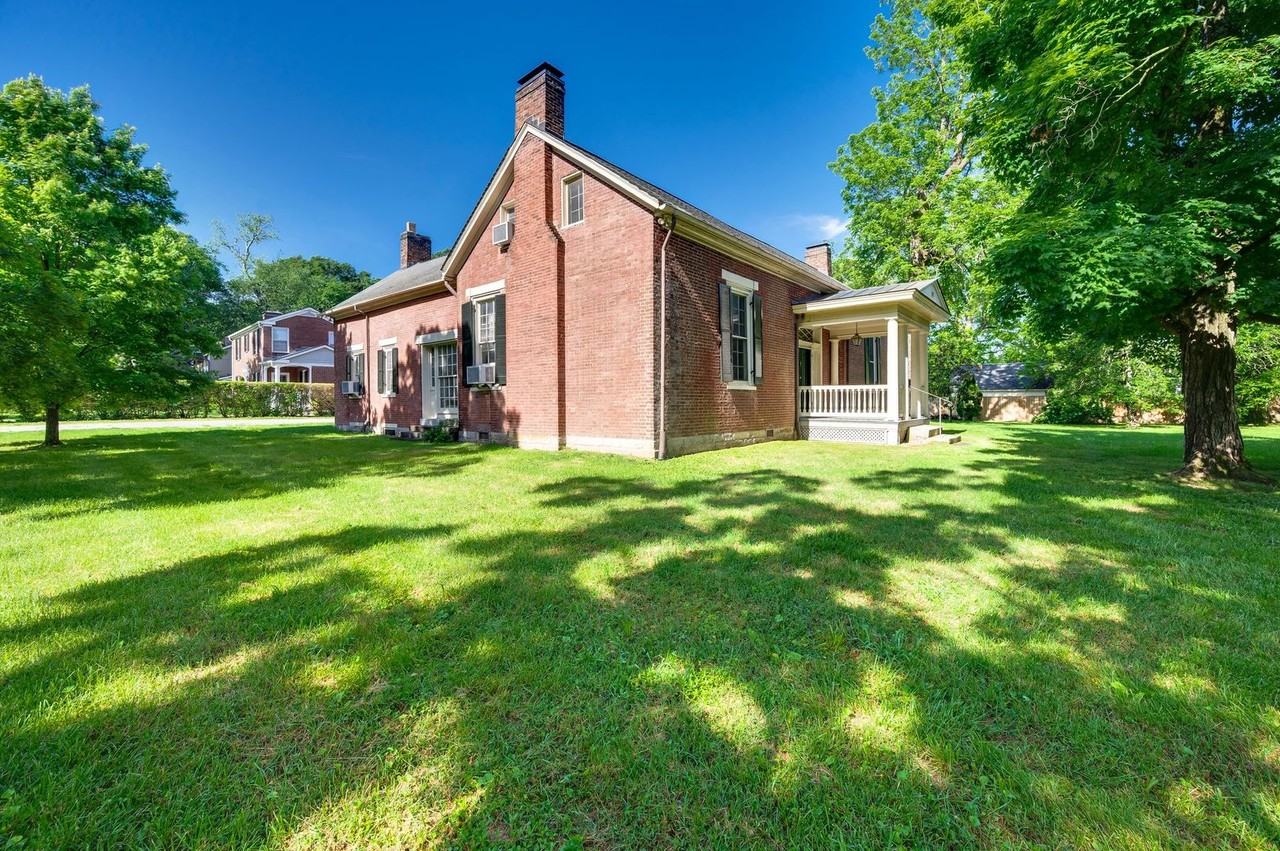 501 S Margin St - Photo 6 of 50