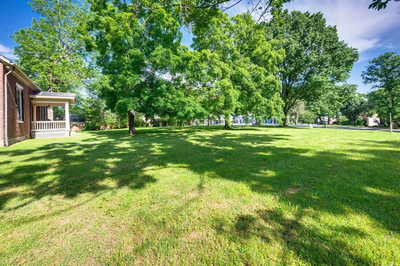 501 S Margin St - Photo 7 of 50