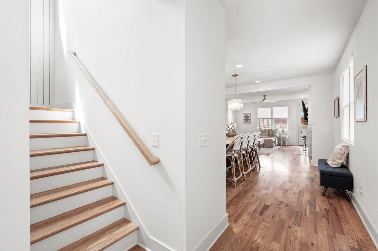 6216 California Ave #A - Photo 7 of 44