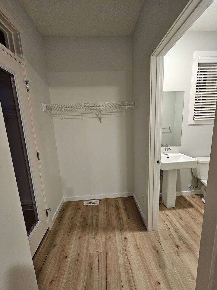 54 Lavender Road Southeast - Photo 2 of 10