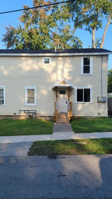 12 Tabor St ## 14 - Photo 2 of 19