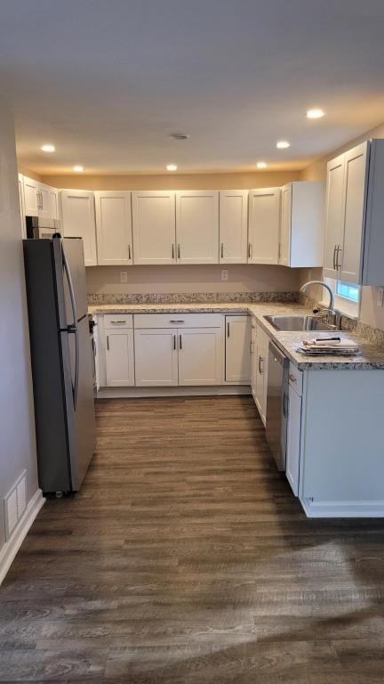 1214 Tabor St ## 14 - Photo 7 of 19