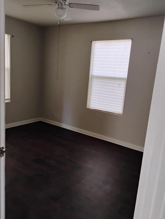 2303 Bridge St - Photo 4 of 6