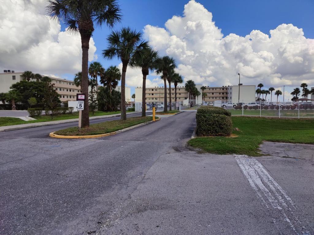 2465 S Washington Ave ##108a