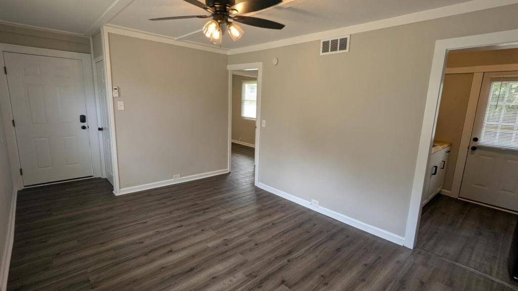101 Nesper Rd - Photo 2 of 13