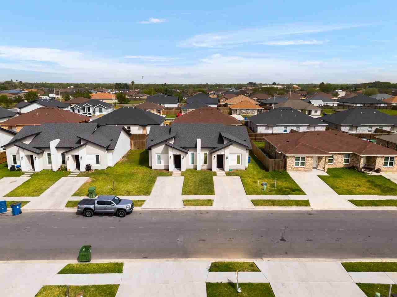 323 Uva Ln #A - Photo 4 of 18