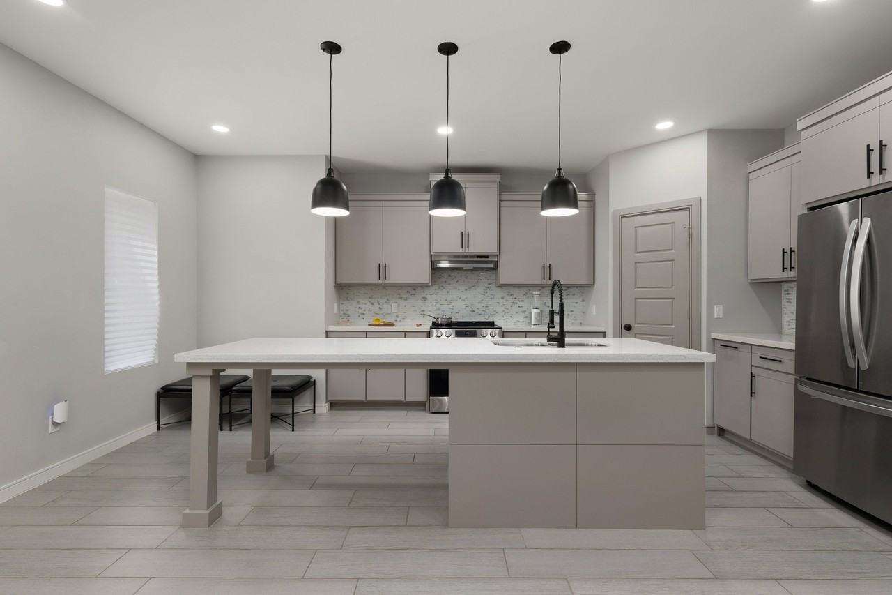 323 Uva Ln #A - Photo 6 of 18