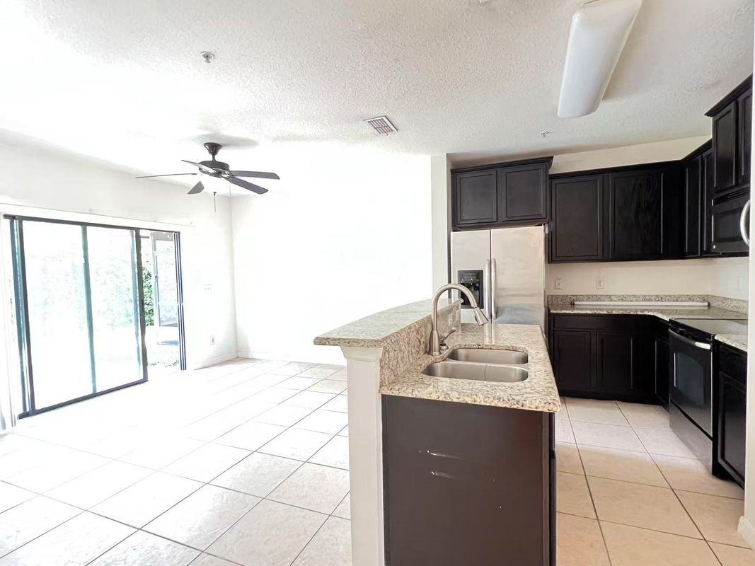 1651 Smokey Oak Way - Photo 3 of 13