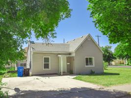 featured image of 502 W Center St #1