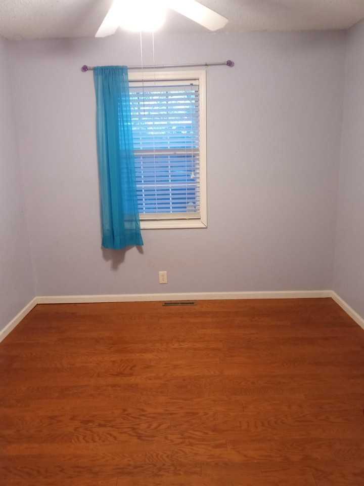 125 Se 240th Rd - Photo 2 of 11