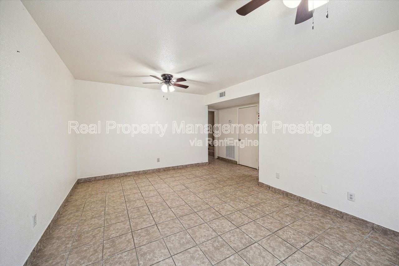 3003 Falk Ct - Photo 2 of 13