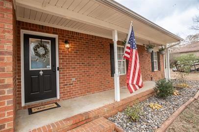 20 Doctors Ct - Photo 4 of 33