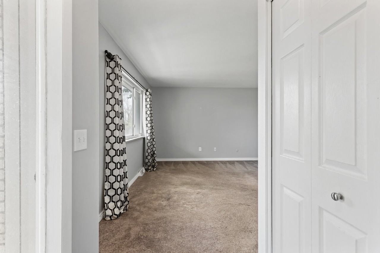 6711 S Race St - Photo 2 of 27