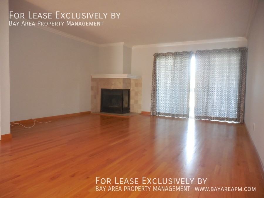 16 Cape Hatteras Ct - Photo 3 of 15