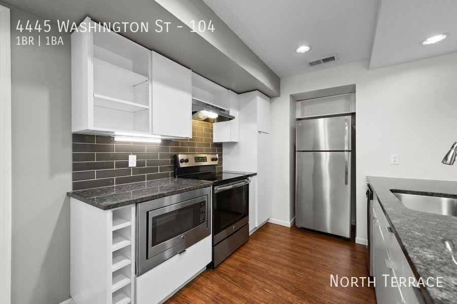 4445 Washington St #104 - Photo 2 of 14