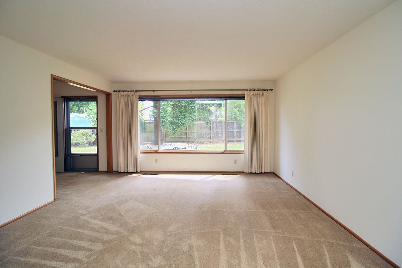 2520 Ne 143rd Ave - Photo 3 of 25