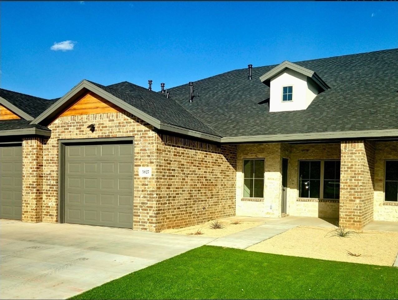 5883 Urbana Pl - Photo 2 of 17