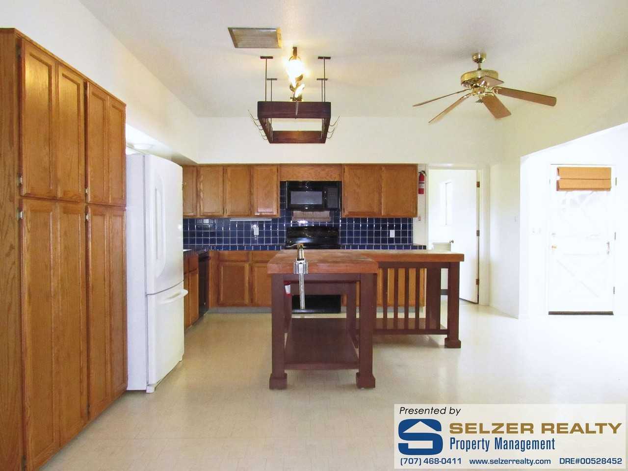 11900 Hewlitt Sturtevant Rd - Photo 4 of 20