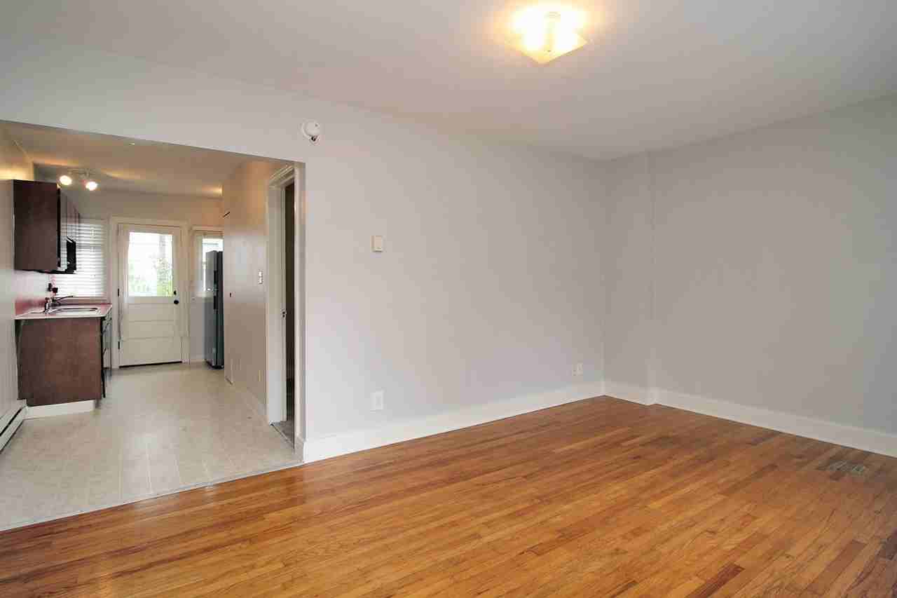 1011 Ne Tillamook St #7 - Photo 6 of 15