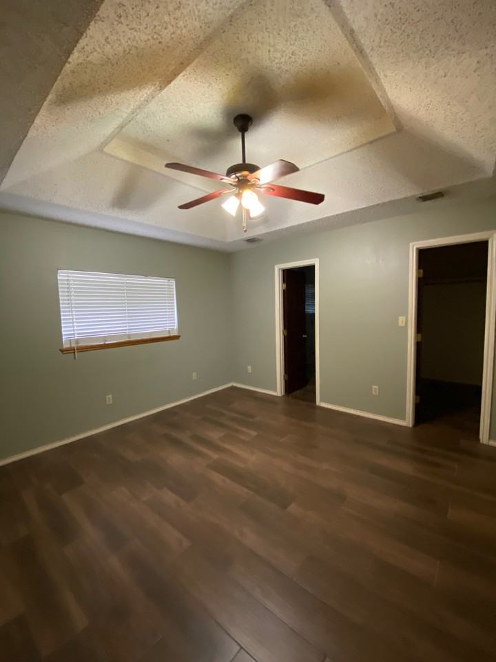 802 E Robin Ave #NA - Photo 6 of 11