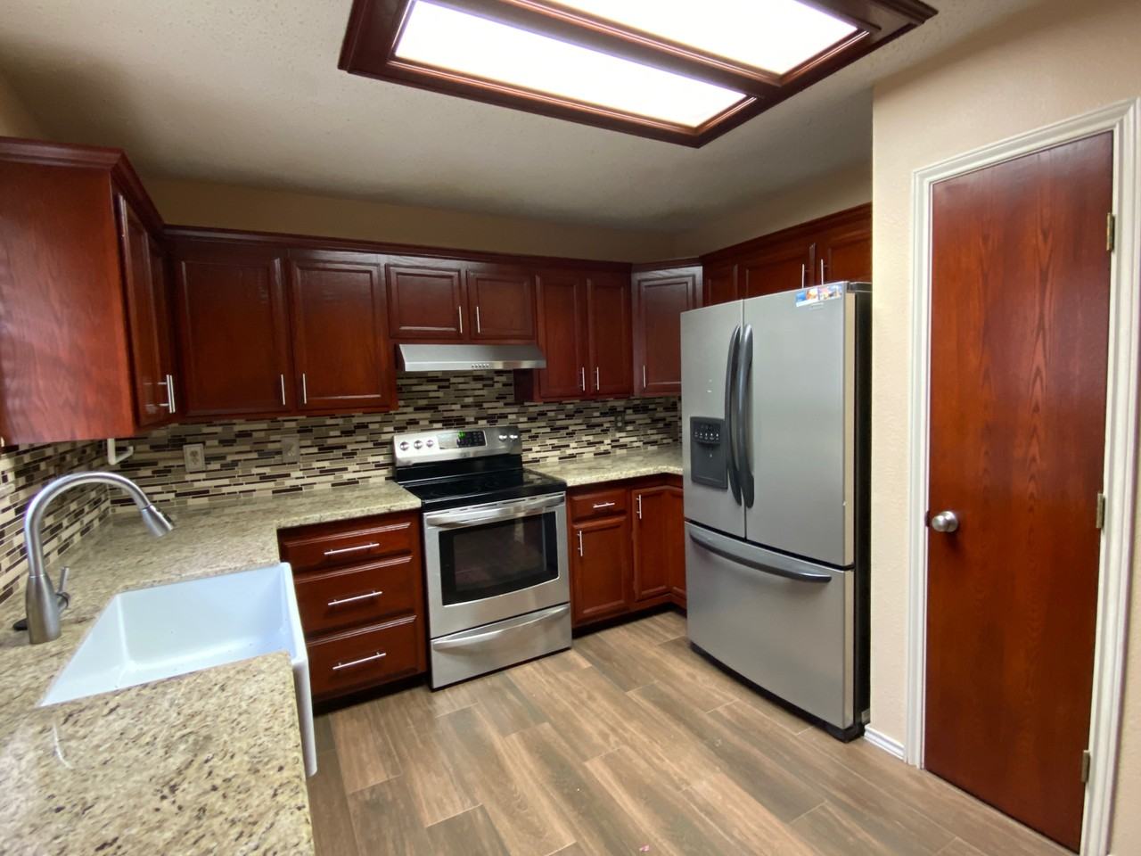 802 E Robin Ave #NA - Photo 7 of 11