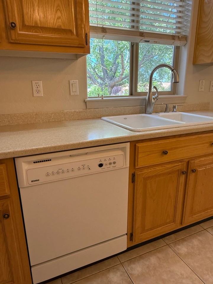 7378 E Mingus Trl - Photo 7 of 28