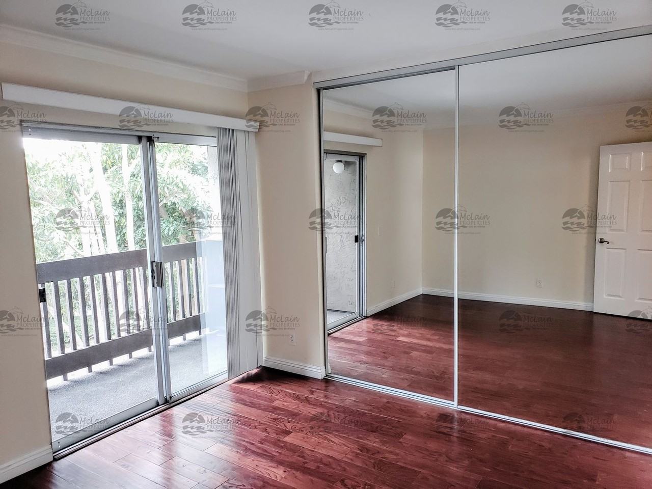 615 Vine St #30 - Photo 7 of 21