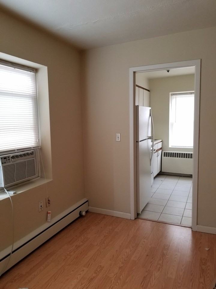 3421-29 Emerson Bldg General Partnership - Photo 7 of 7