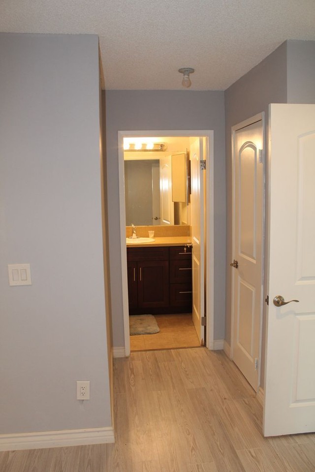 3028 Parkway St - Photo 6 of 26
