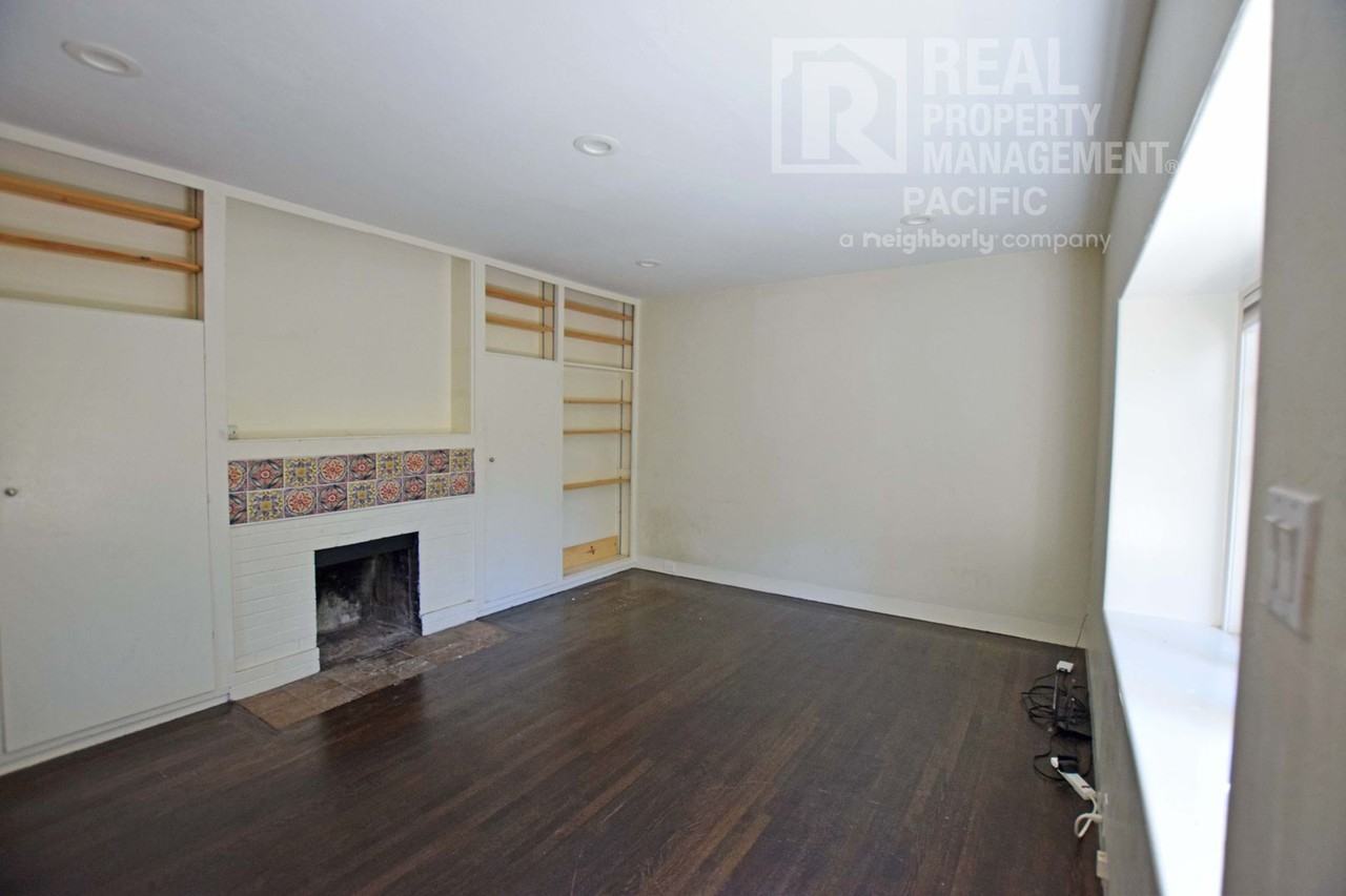 2628 Benvenue Ave - Photo 2 of 19