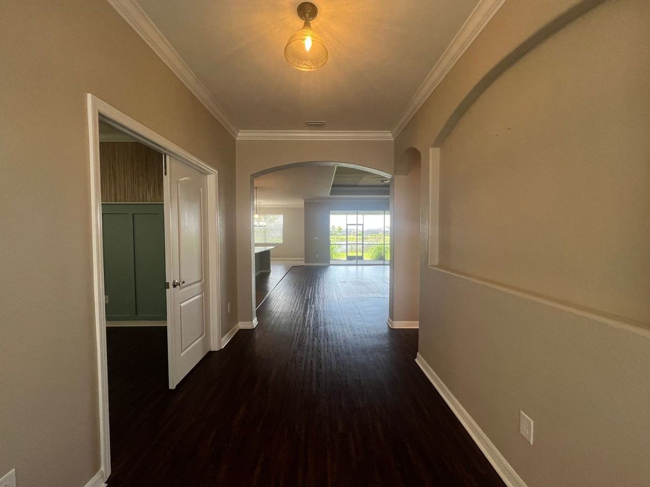 17893 Wayside Bnd - Photo 4 of 27