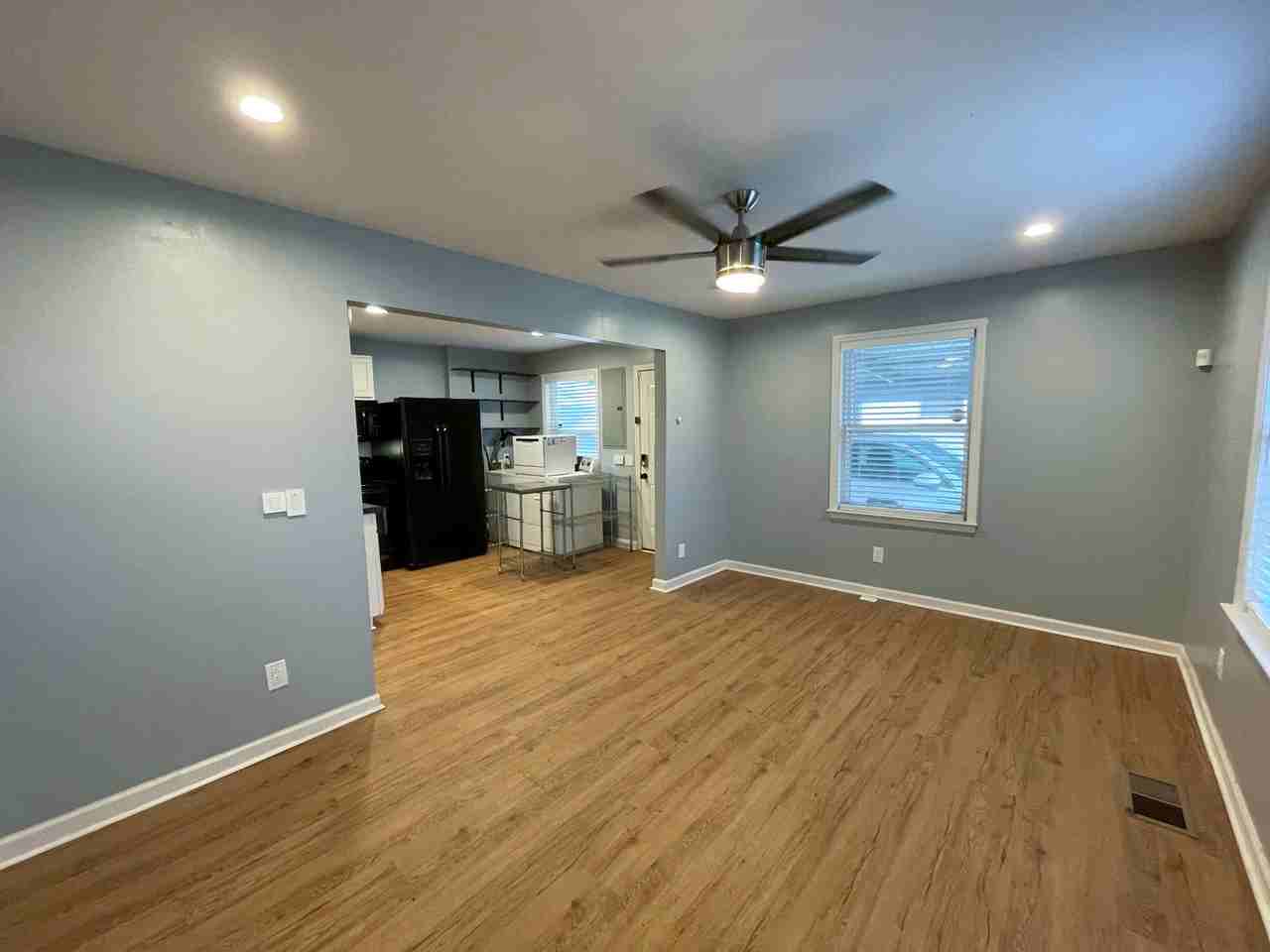 909 S 13th St #NA - Photo 3 of 10